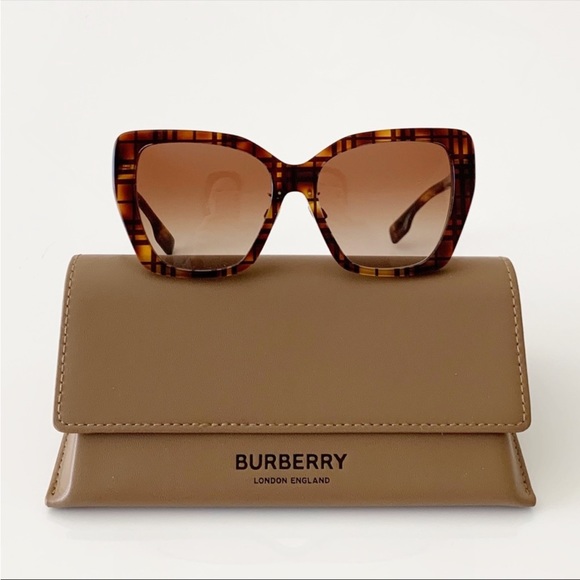 Burberry Sunglasses, New main image 12